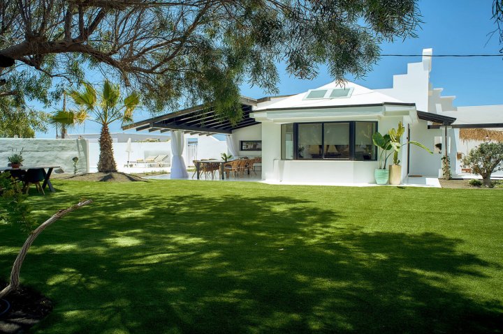 The Retreat Home